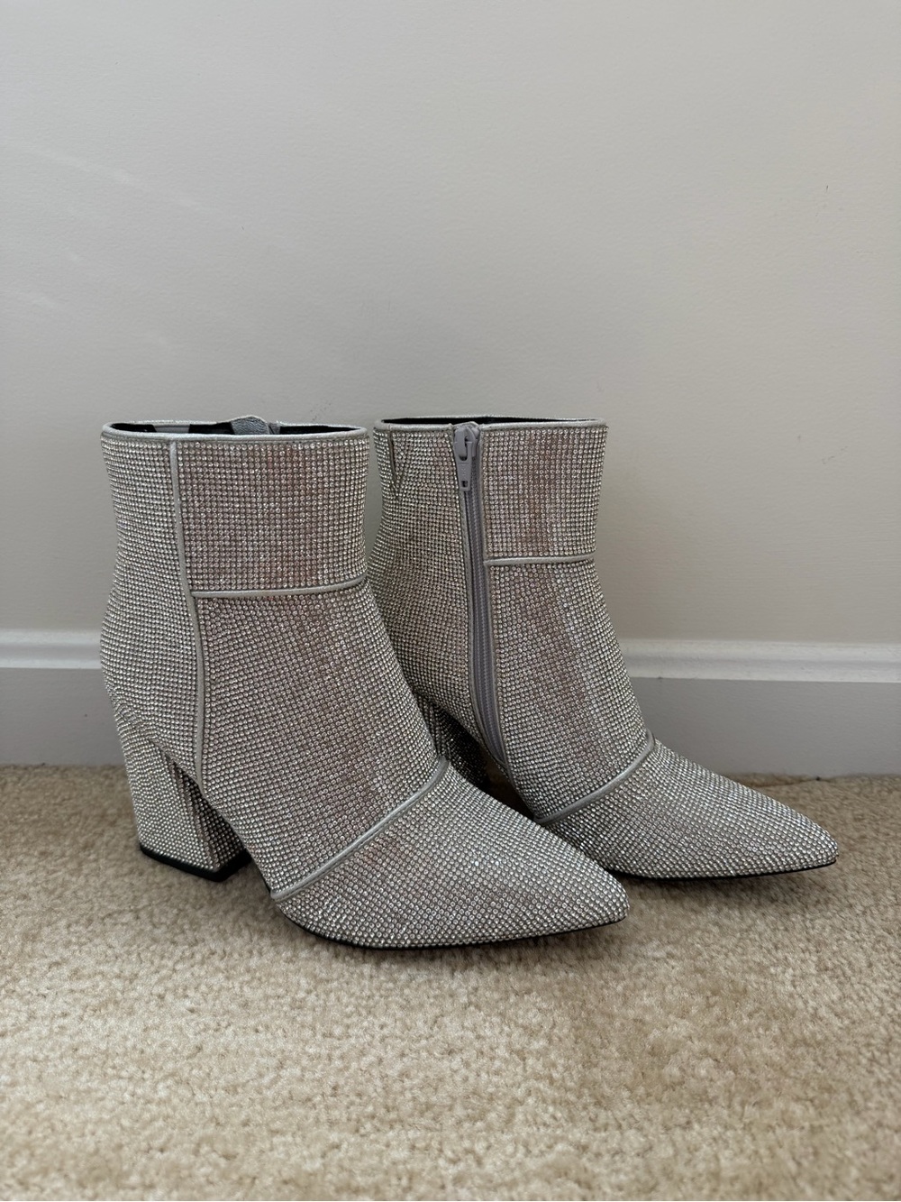 Sparkle Pointed Toe Ankle Boots - Silver